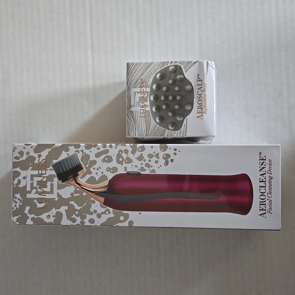 Aerocleanse Facial Cleansing Device